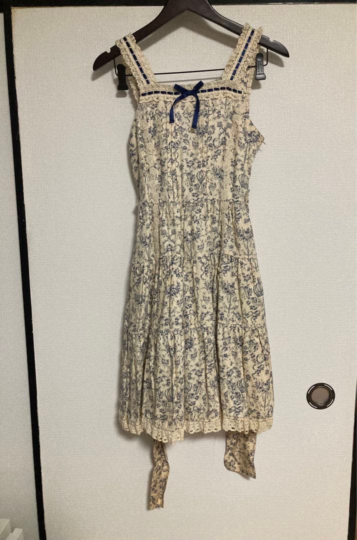 イノセントワールド　ジャンパースカート