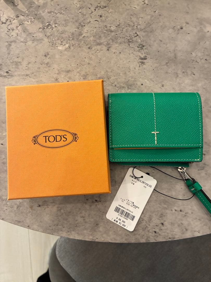 最終値下げ　ロンハーマン×TOD'S 二つ折り財布 グリーン