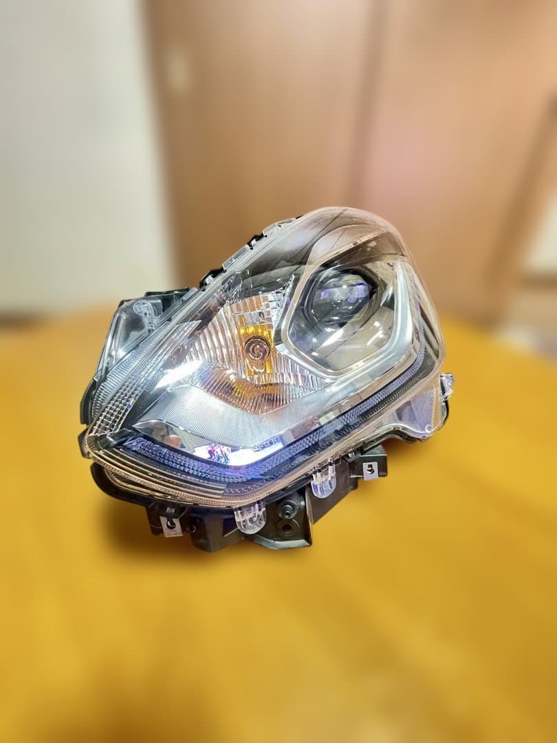 スズキ スイフトスポーツ 左ヘッドライトASSY