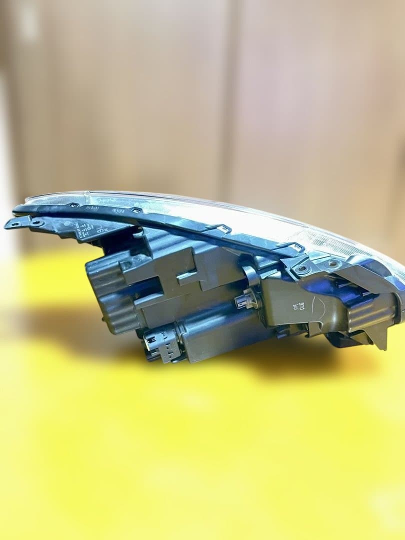 スズキ スイフトスポーツ 左ヘッドライトASSY