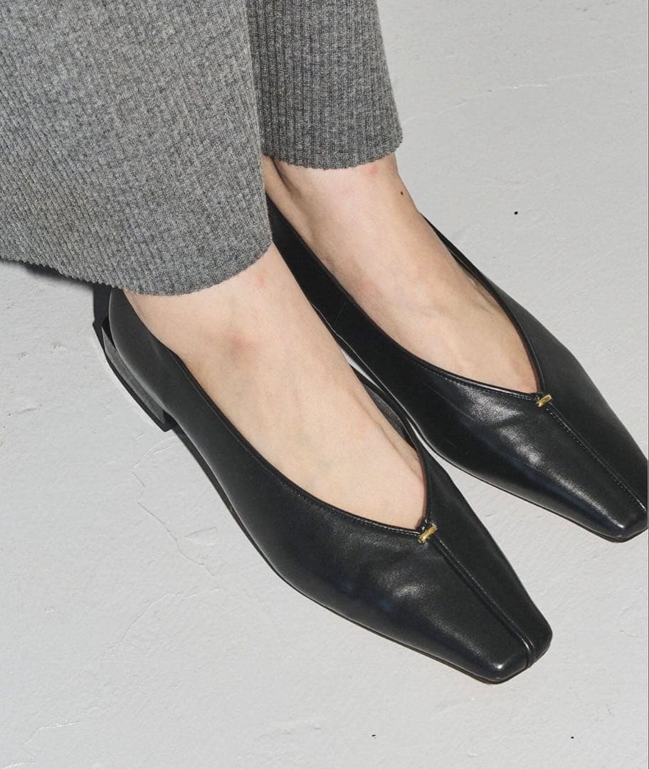 ［新品未使用］GRISE ナロースクエアシームフラット　ブラック　22.5