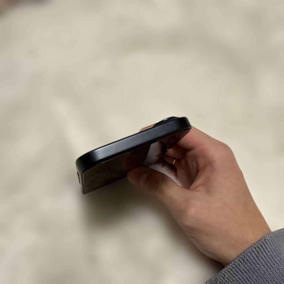 iPhone16 ブラック　128GB本体