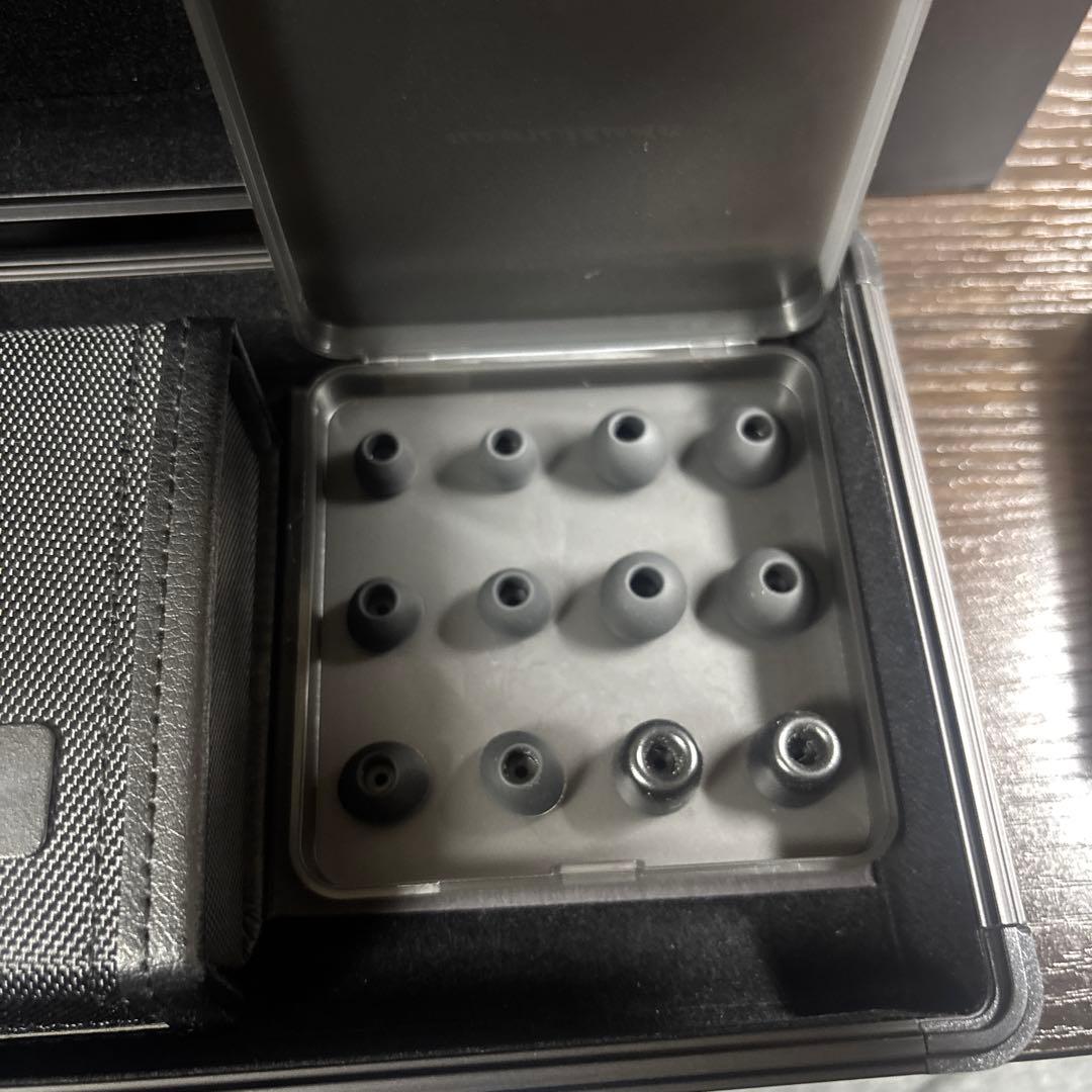 acoustune HS1750CU 有線イヤホン