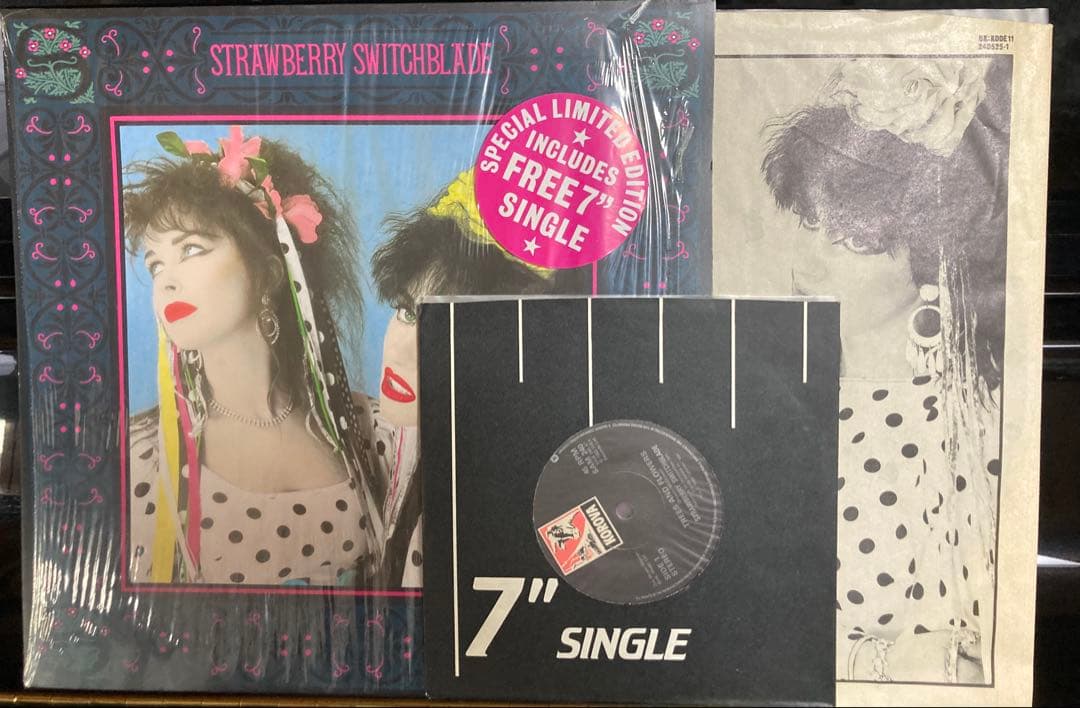 シュリンク付美盤◾️限定７'付UK盤◾️ストロベリー・スウィッチ・ブレイド