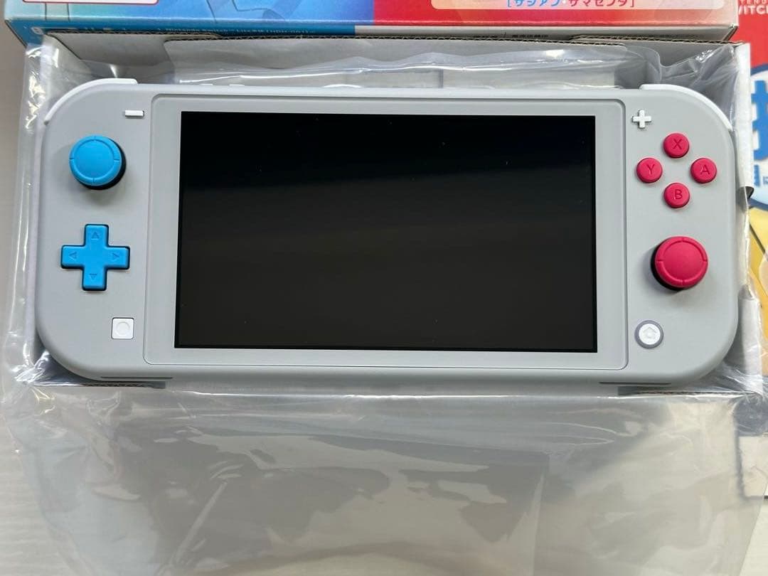 Nintendo Switch Lite ポケモンソードソールド保護フィルム付き