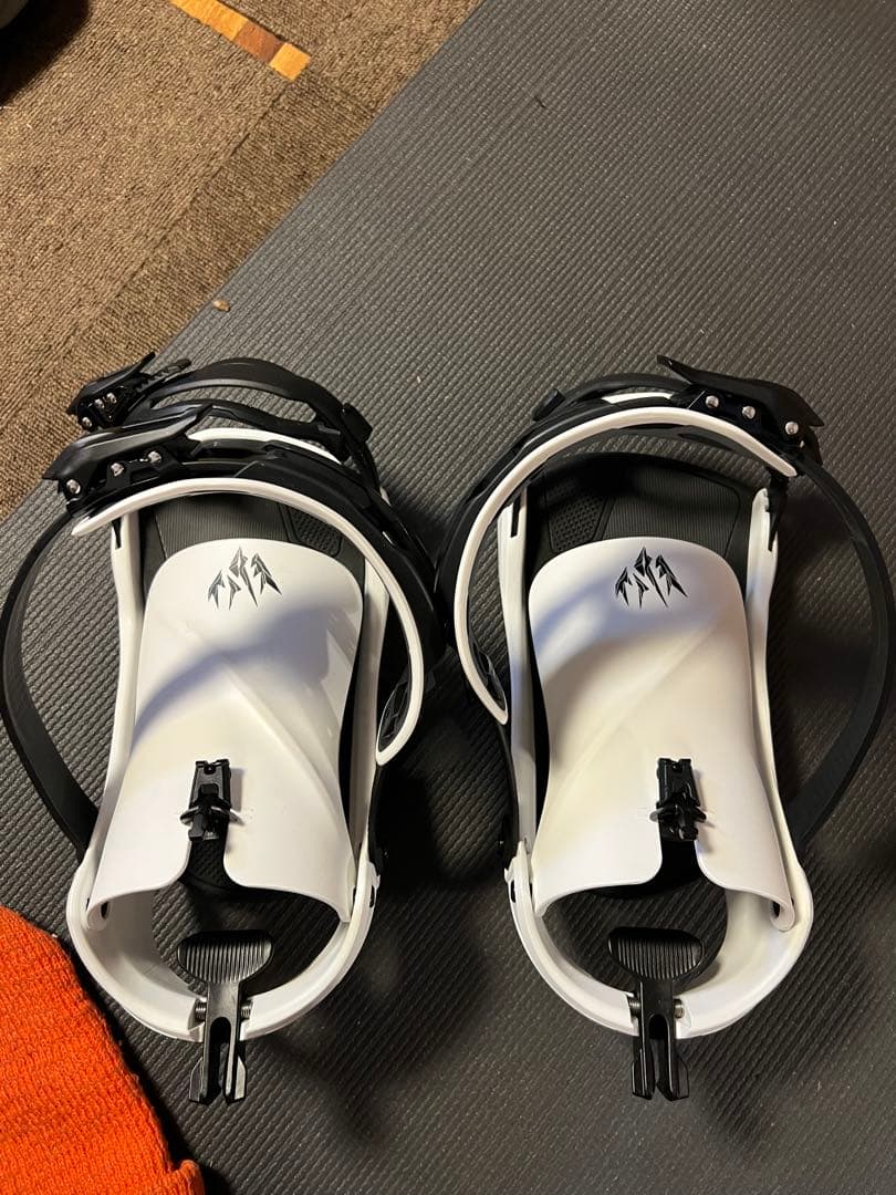 JONES ジョーンズ MERCURY FASE スノーボード バインディング