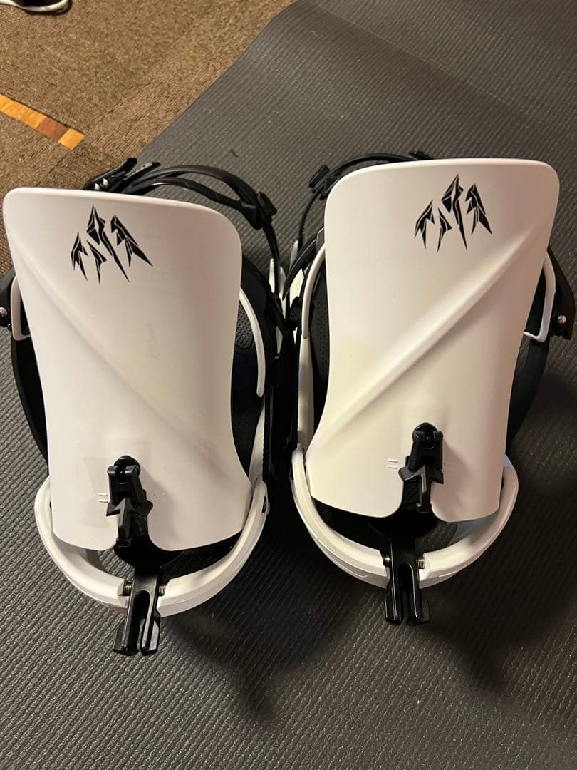 JONES ジョーンズ MERCURY FASE スノーボード バインディング