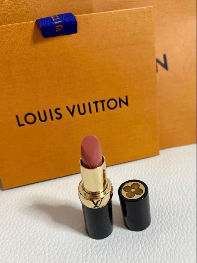 LOUIS VUITTON LV ルージュ リップ 102 新品未使用 ケース付