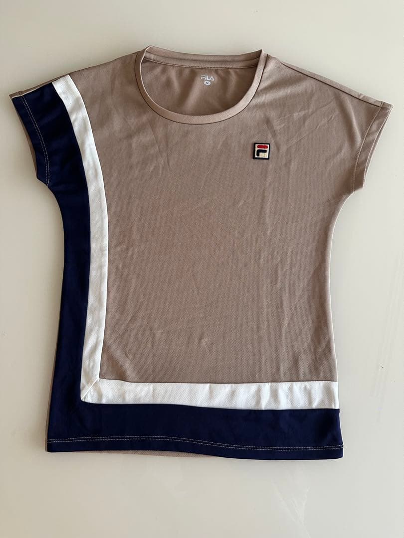 FILA スカート付きスポーツウェア ベージュ/ネイビー　Mサイズ