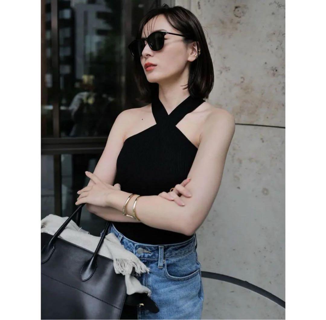 anuans アニュアンス タンクトップ　キャミソール　ブラック