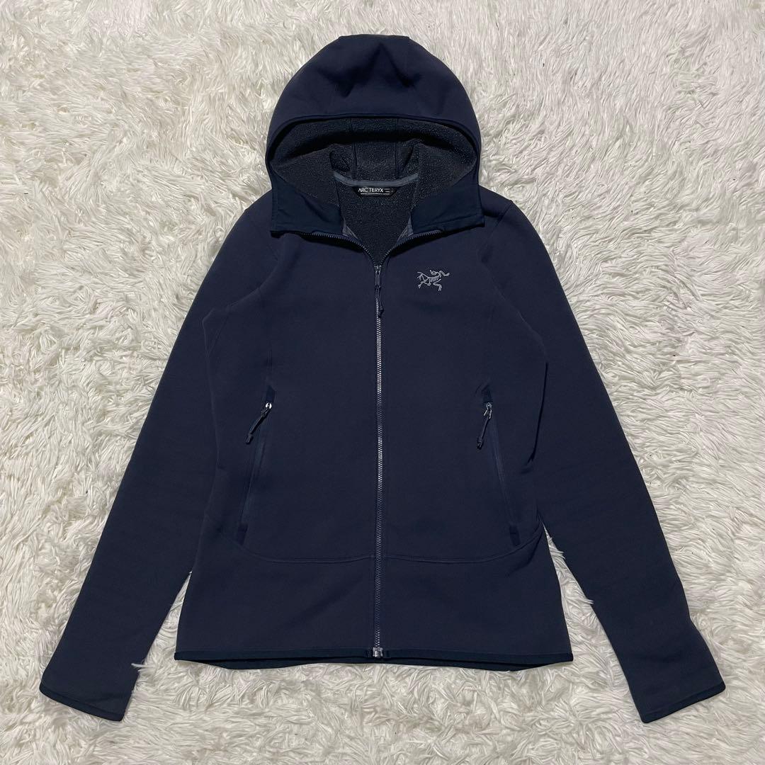 ARC'TERYX KYANITE HOODY ジップパーカー　ロゴ　刺繍　紺色