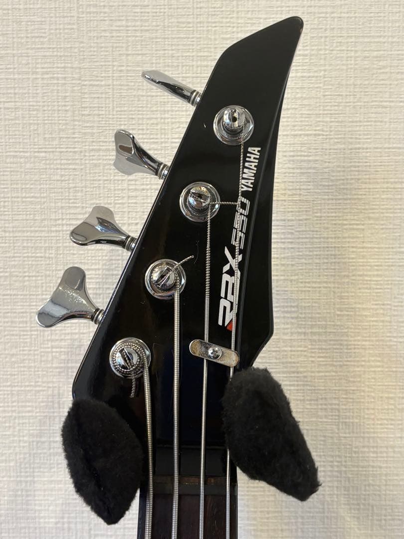 ハードケース、ソフトケース、ストラップ付き！YAMAHA　RBX550