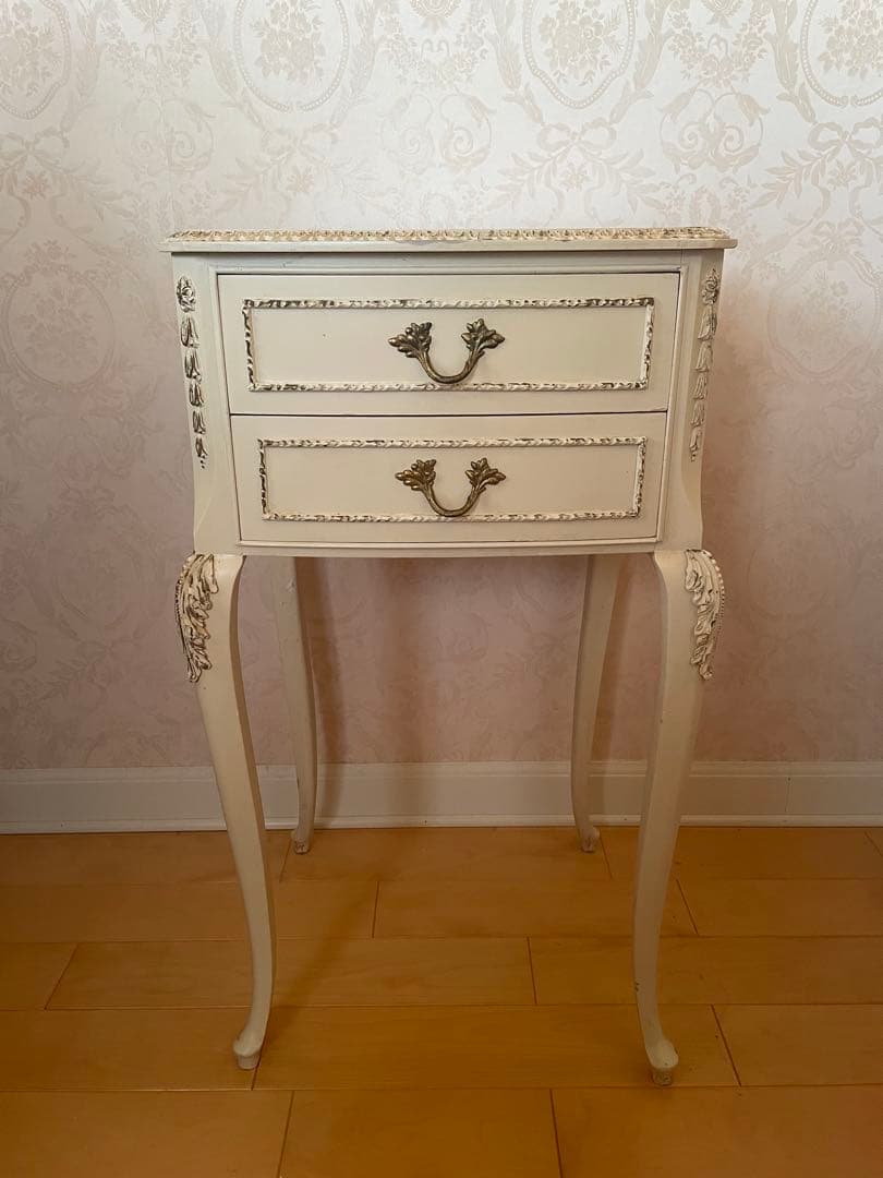 フランスアンティーク　サイドチェスト　リボンリース　ルイ16世スタイル　ロココ