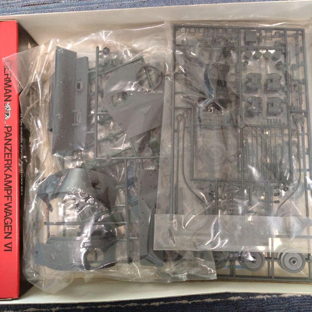 タミヤ　タイガーI戦車 1/25 組み立てキット