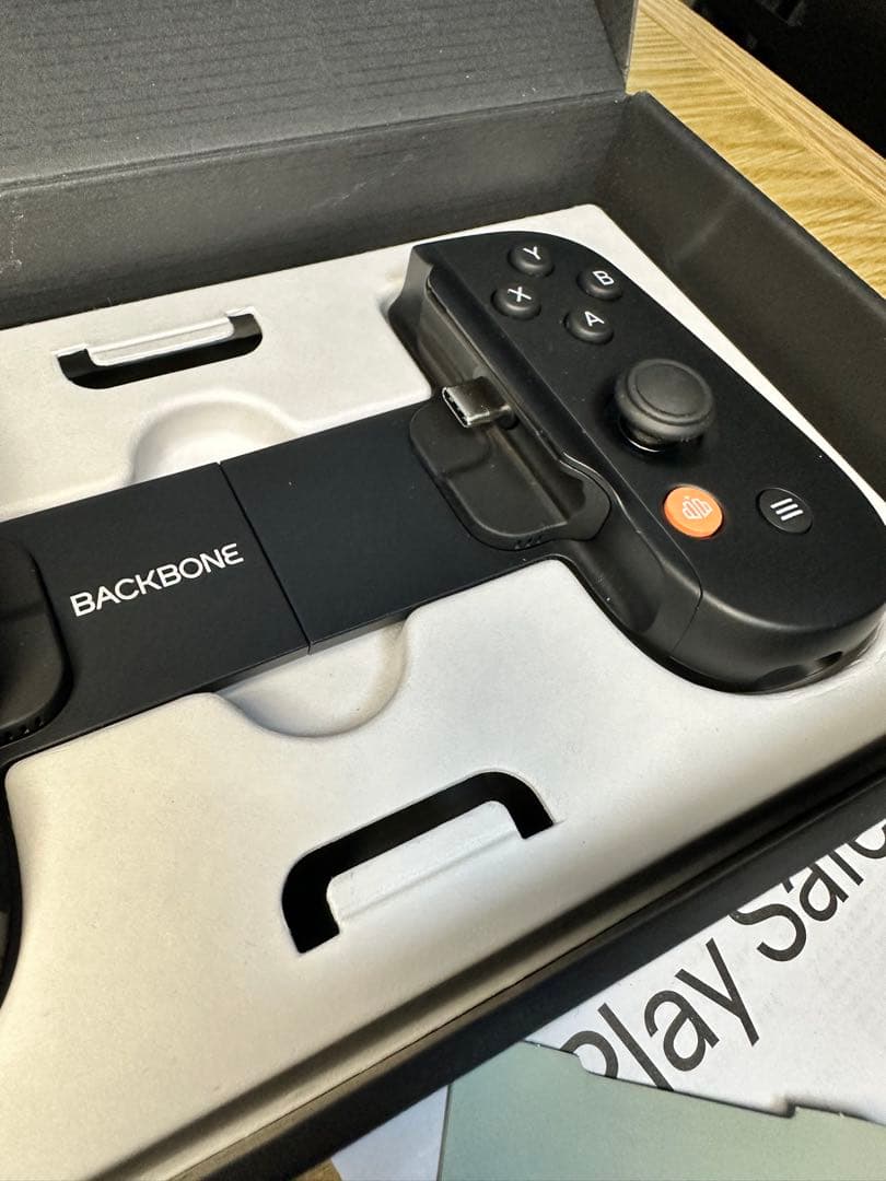 BACKBONE USB C モバイルゲーミングコントローラ　 第2世代