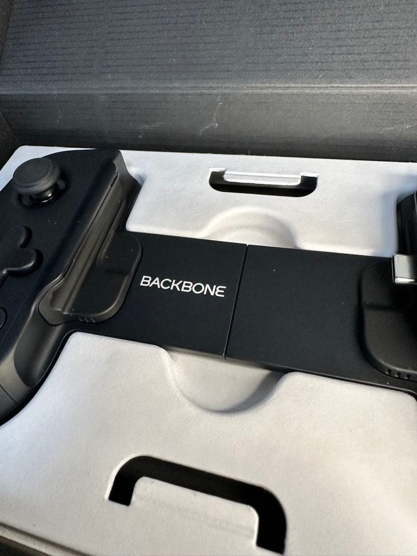 BACKBONE USB C モバイルゲーミングコントローラ　 第2世代