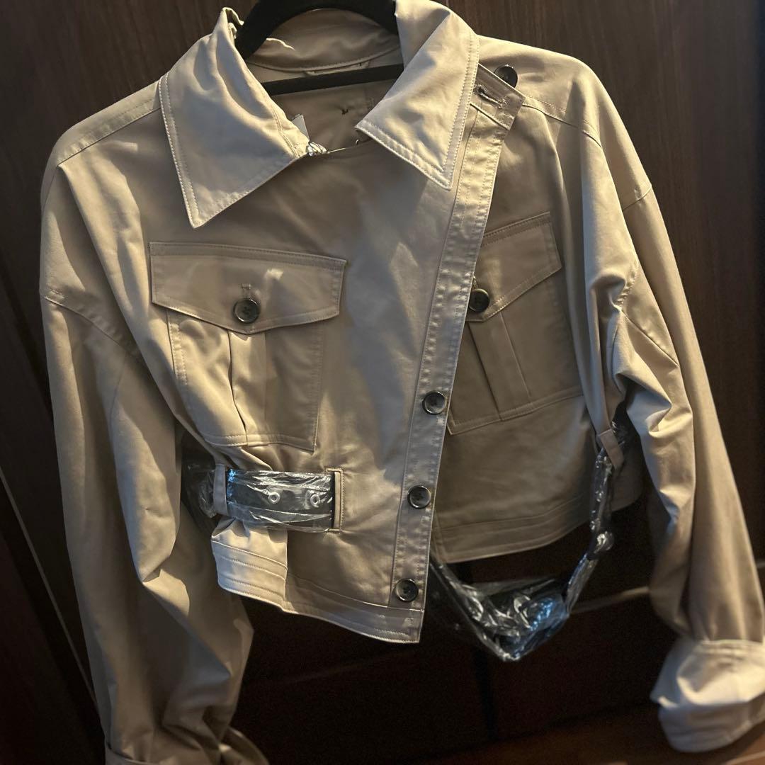 お*す様 【未使用】Mサイズ　ツイルクロップドジャケット　rokh 