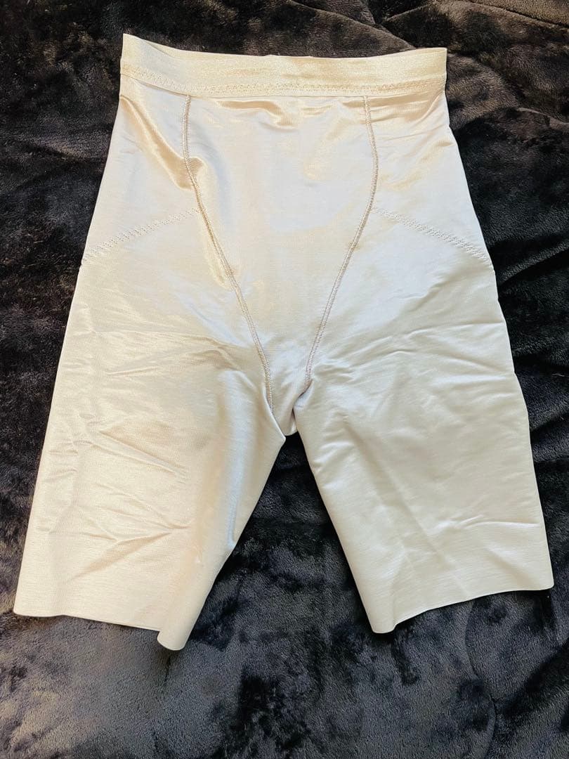 Treat dressing ブライダルインナー ショートビスチェ・ヘムガードル