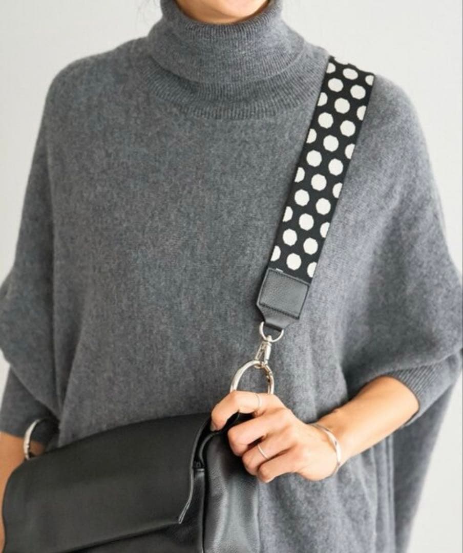 BEARDSLEY ビアズリー ショルダーベルト　ドット　ブラック