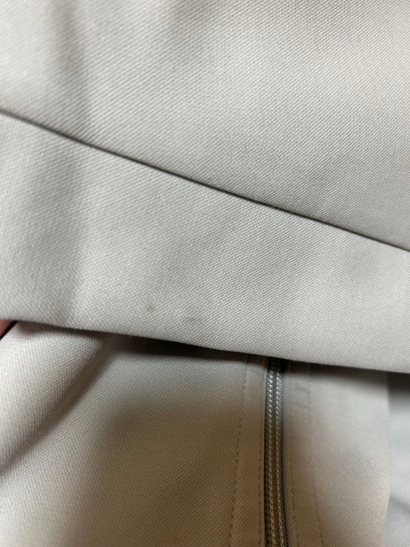 ヒカル　ハチヤーズ　グレー パーカー L 美品