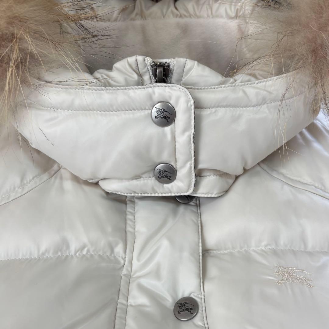 バーバリーロンドン ブルーレーベル　ファー付き　ホワイトベージュ　ノバチェックM