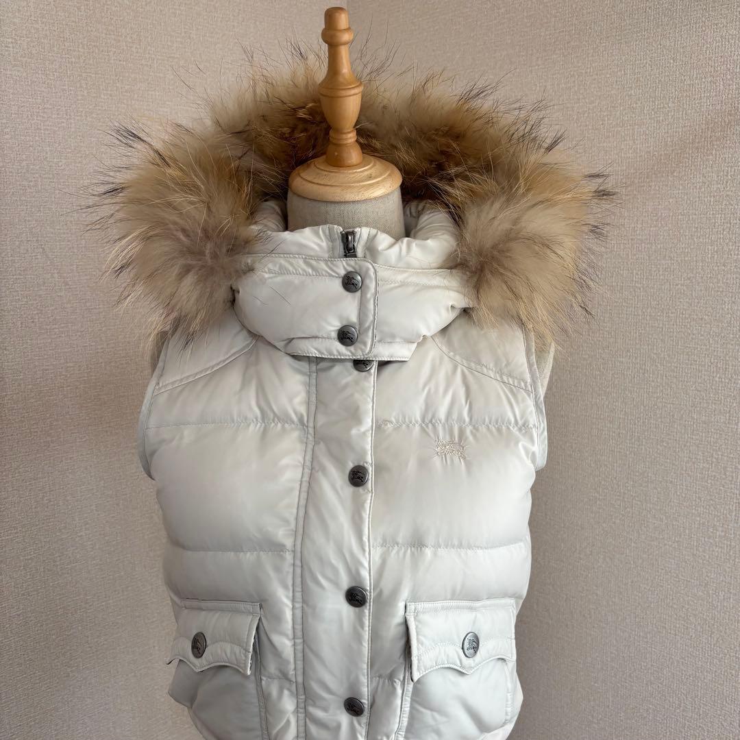 バーバリーロンドン ブルーレーベル　ファー付き　ホワイトベージュ　ノバチェックM