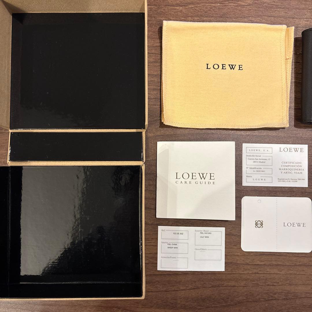 LOEWE ダークブラウン 二つ折り財布