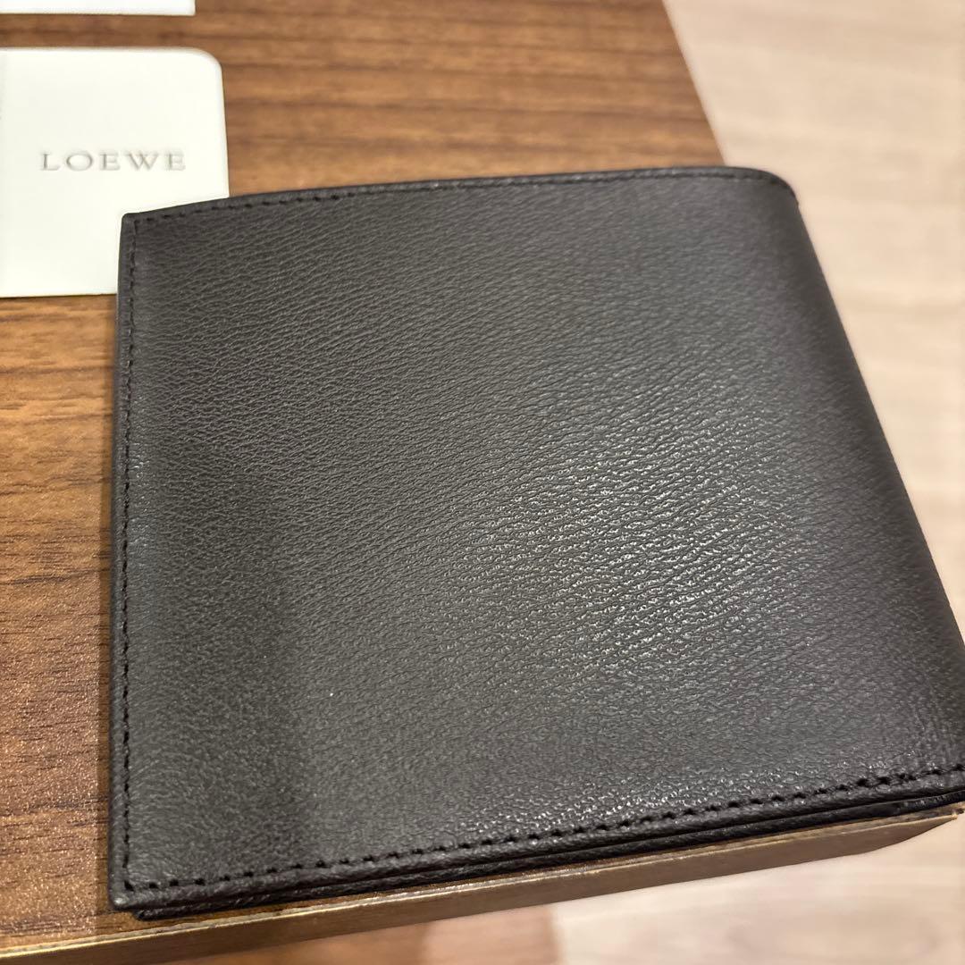 LOEWE ダークブラウン 二つ折り財布