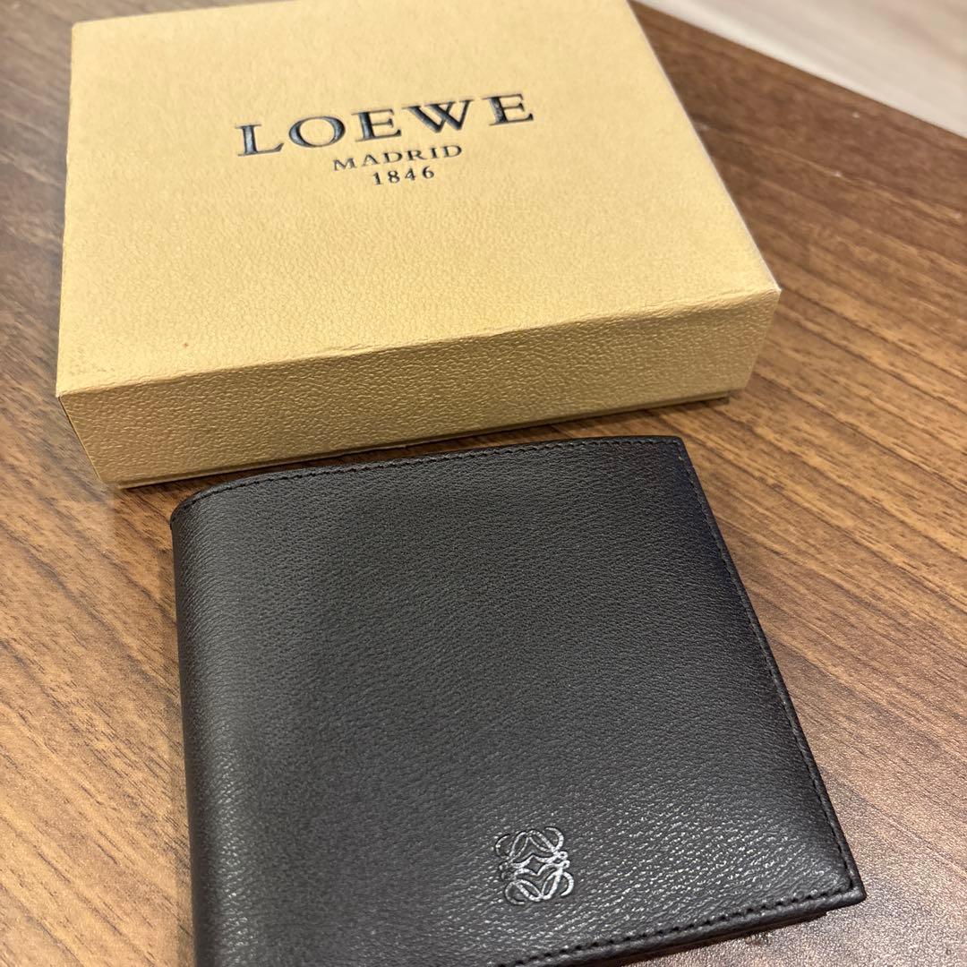 LOEWE ダークブラウン 二つ折り財布