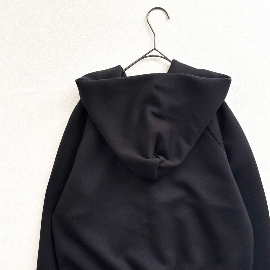 02450 JENNE 日本製美ラインパーカー（UVカット）　ブラック