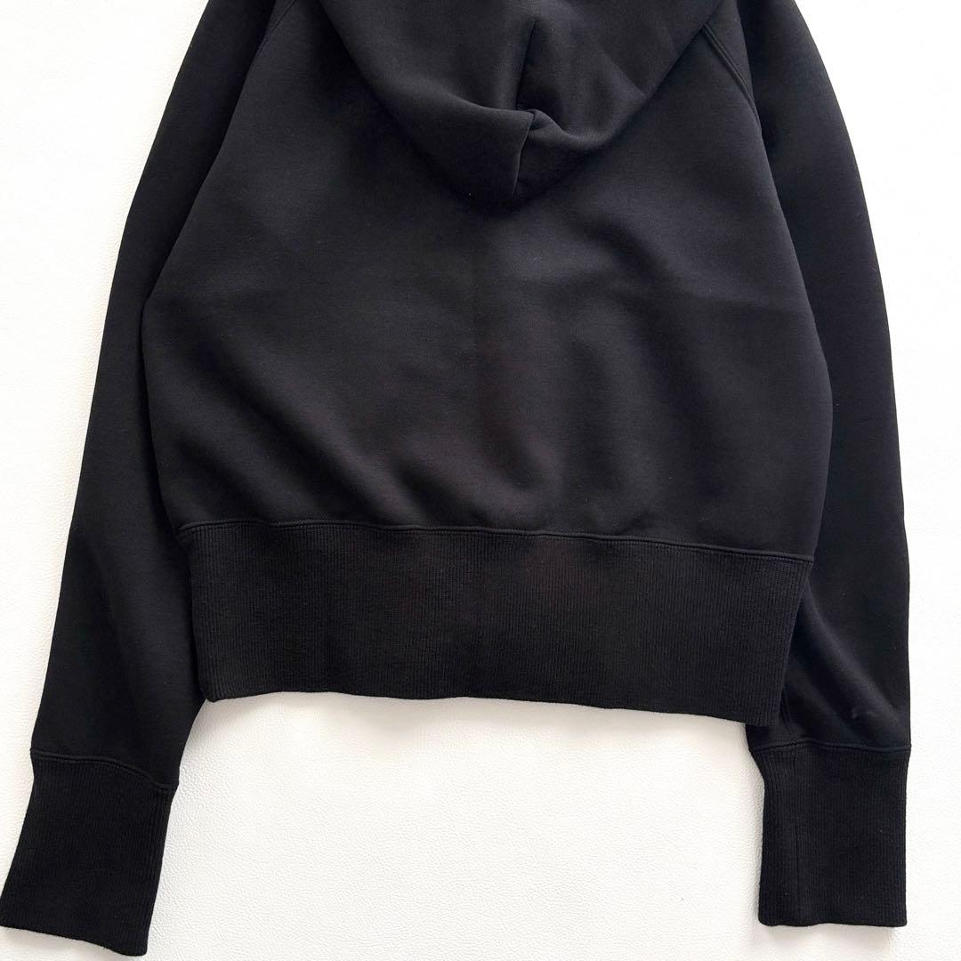 02450 JENNE 日本製美ラインパーカー（UVカット）　ブラック