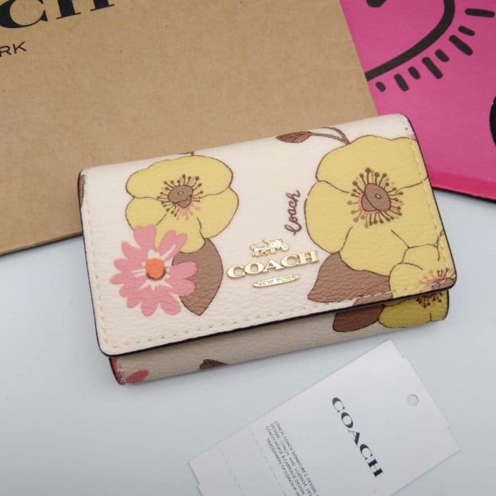 新品　COACH　キーケース　キーリング　フローラル