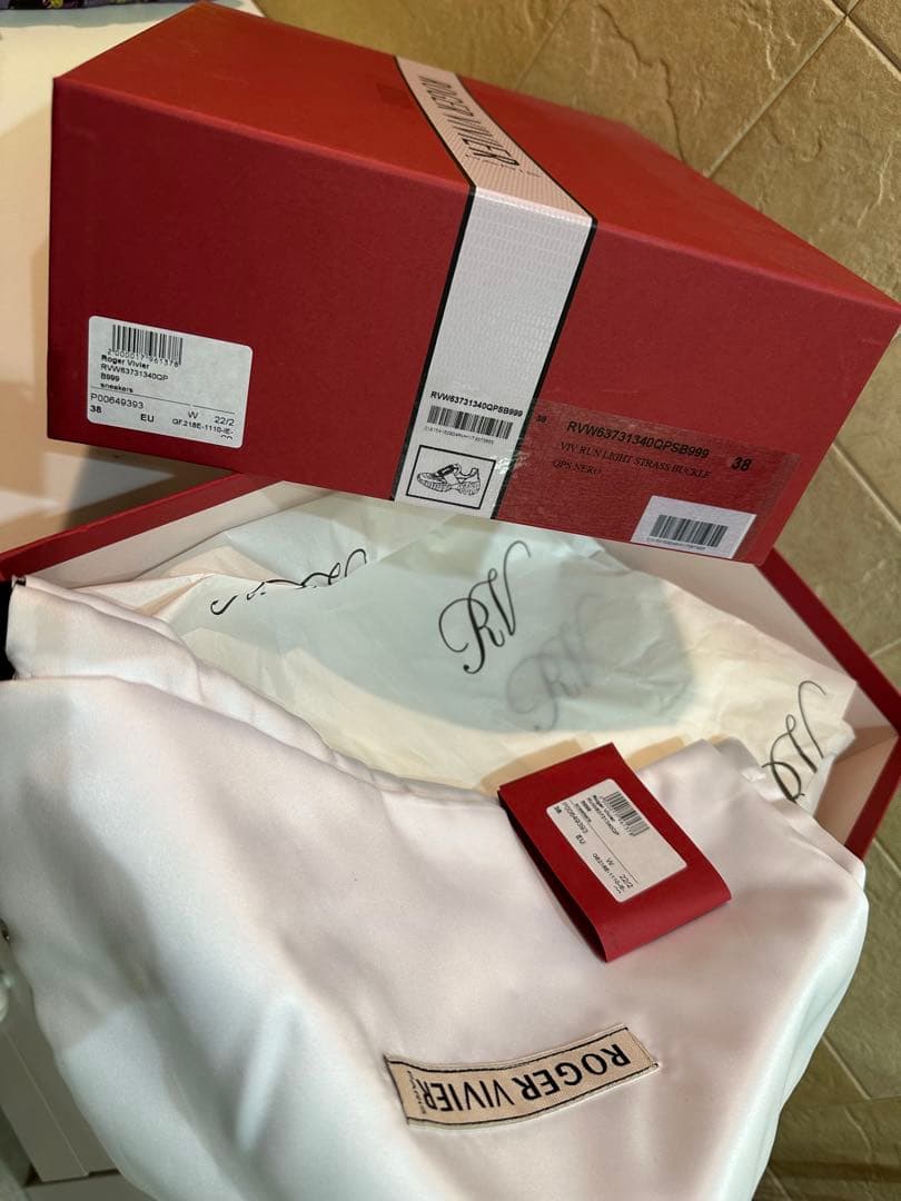 【しちゃんさん専用】ロジェヴィヴィエ・ヴィヴラン ライト 38