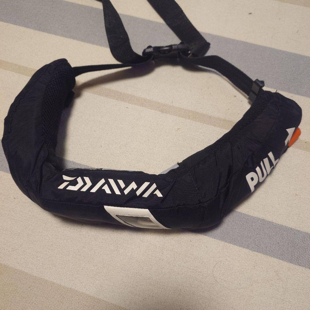 Daiwa プルタイプライフジャケット ブラック