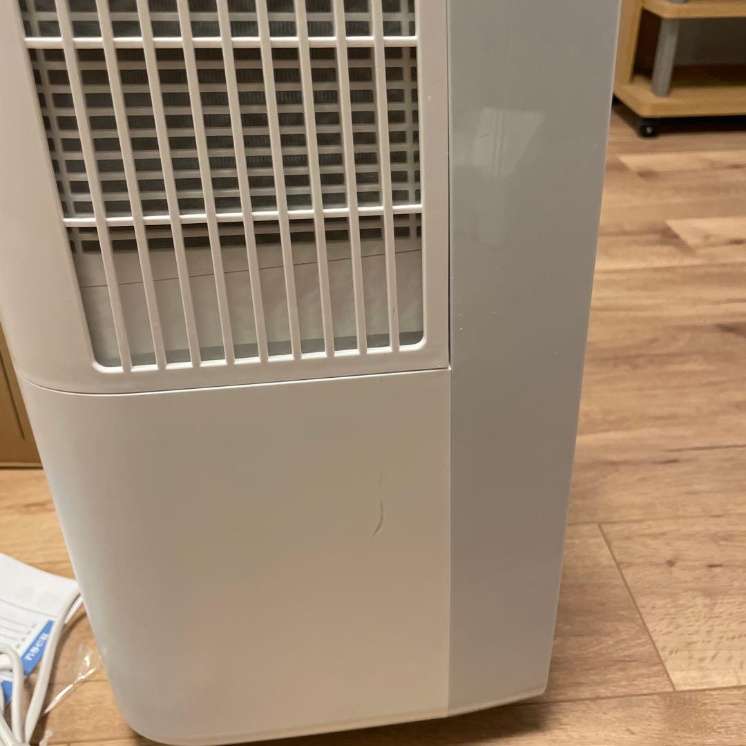 SHARP 除湿機 CM-N100-W ホワイト