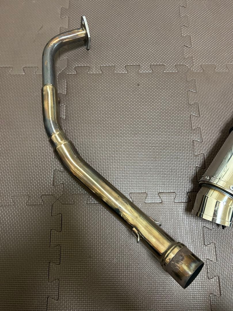 シグナスグリファス　マフラー