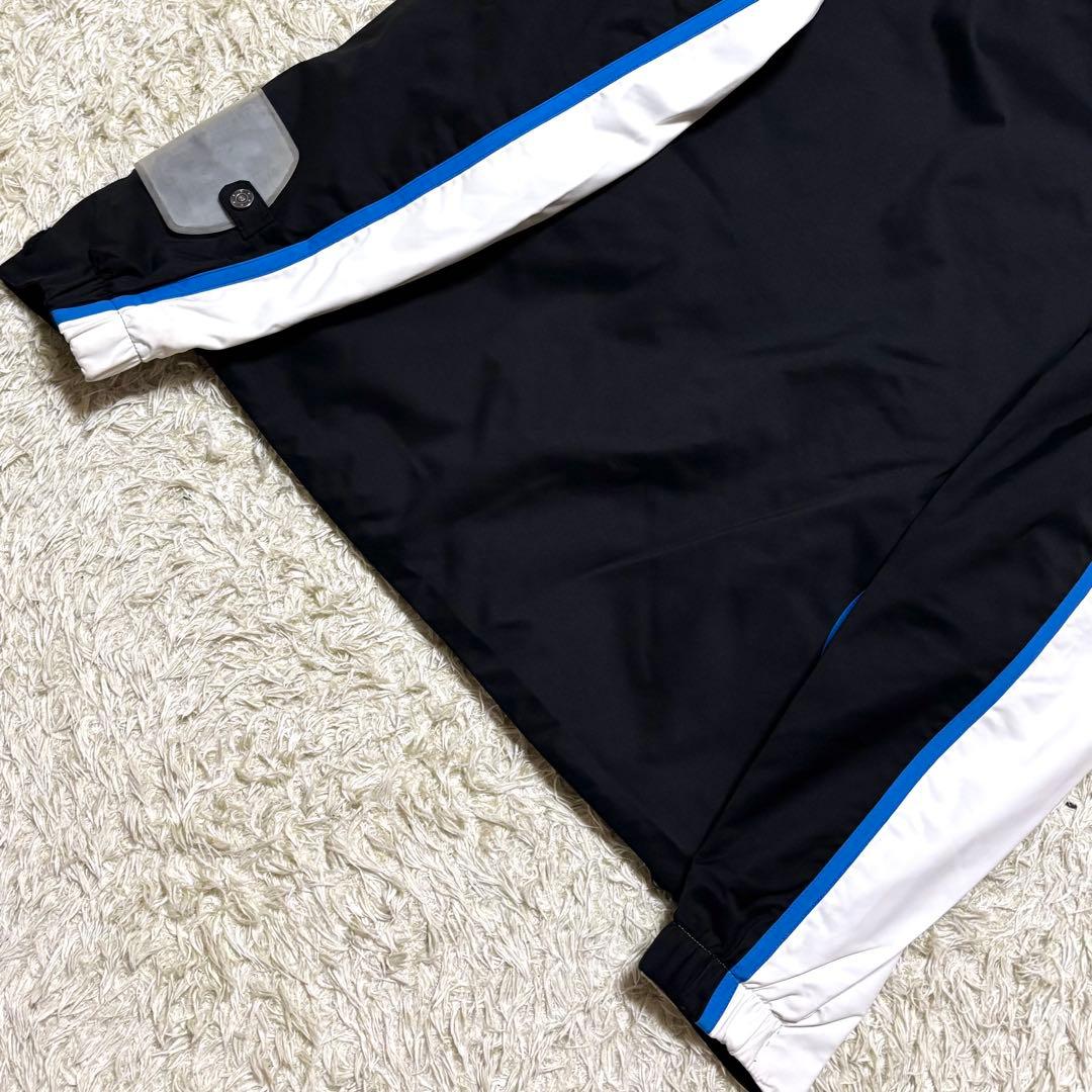 ゴールドウィン スウェーデン代表 最上位モデル サイドオープン スキーウェア