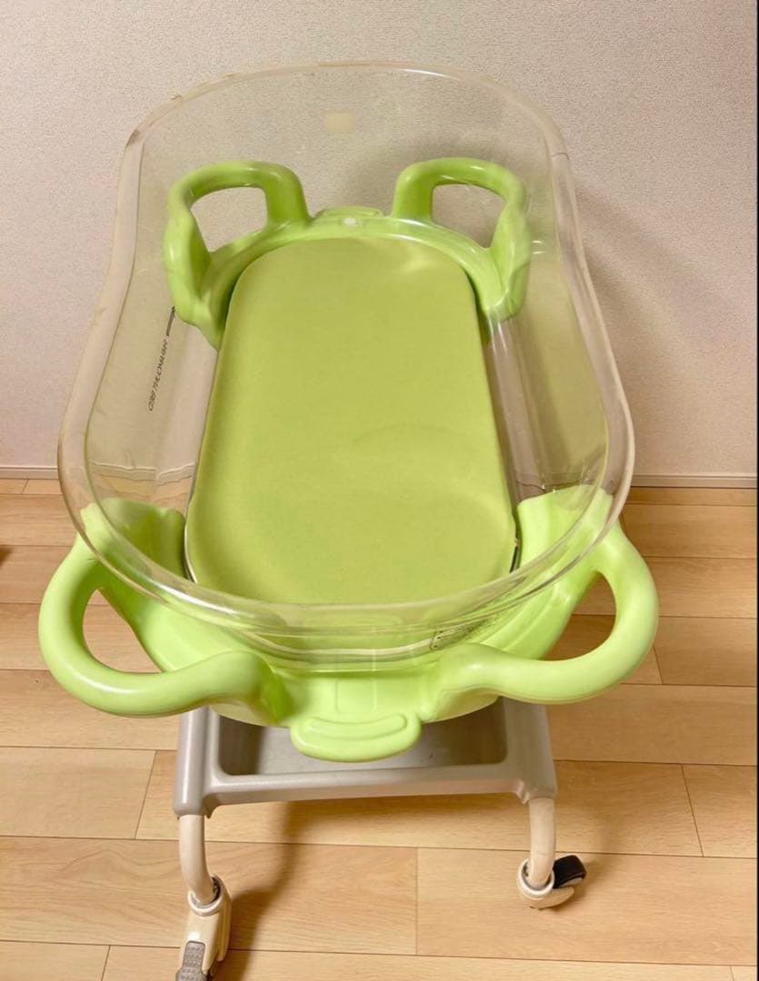 パラマウントベッド 新生児ベッド KB-115 産婦人科　病院と同じ