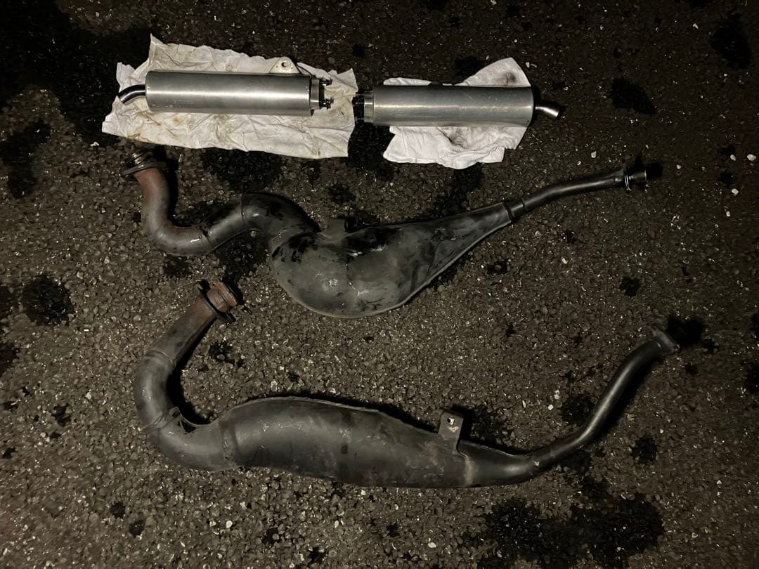 NSR250R MC28？ 純正マフラー