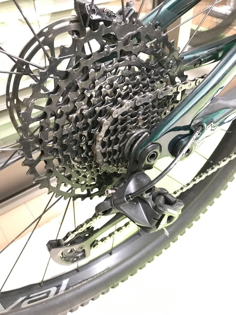 確認用Levo SL Comp Carbon Size S Tint Green