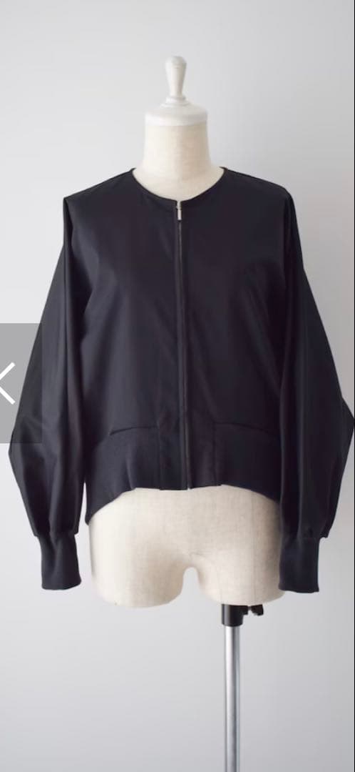 美品 SKEP skep 変形ショートブルゾン黒