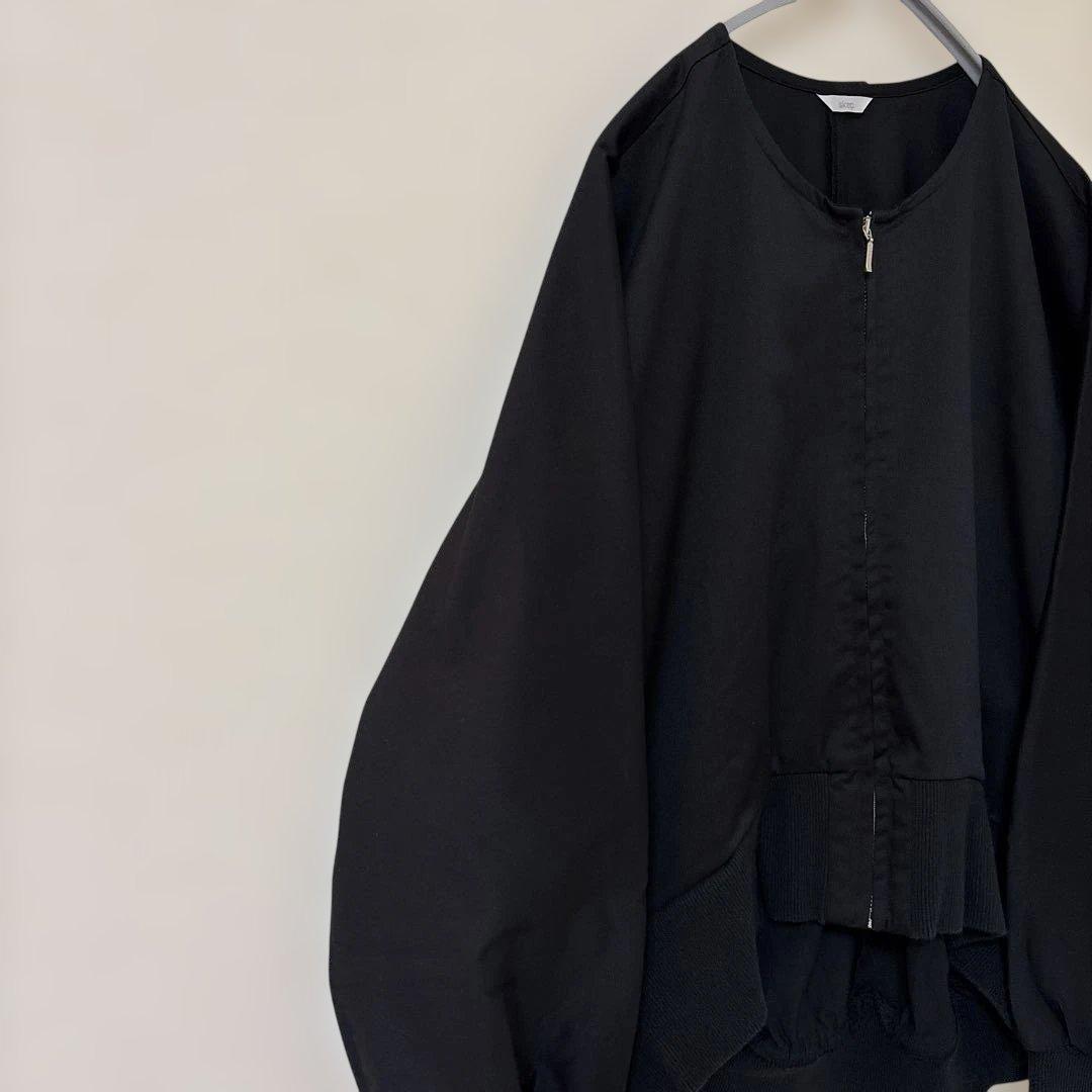 美品 SKEP skep 変形ショートブルゾン黒