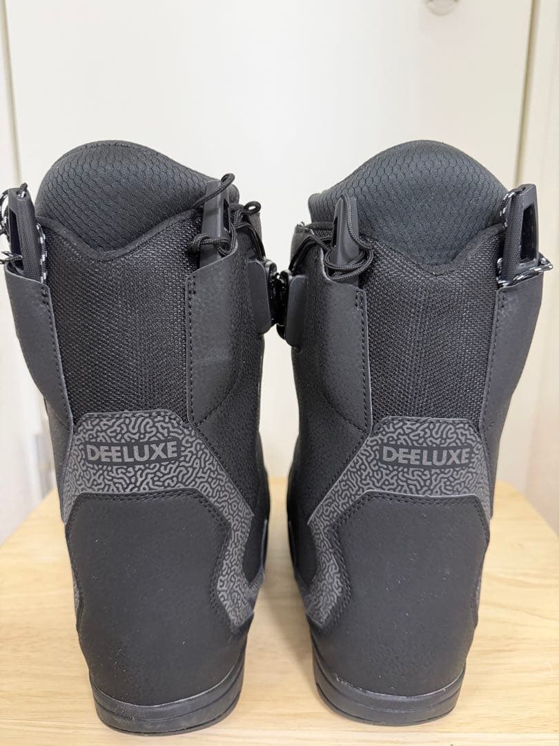 スノーボード DEELUXE TEAM ID LALA 2024/2025