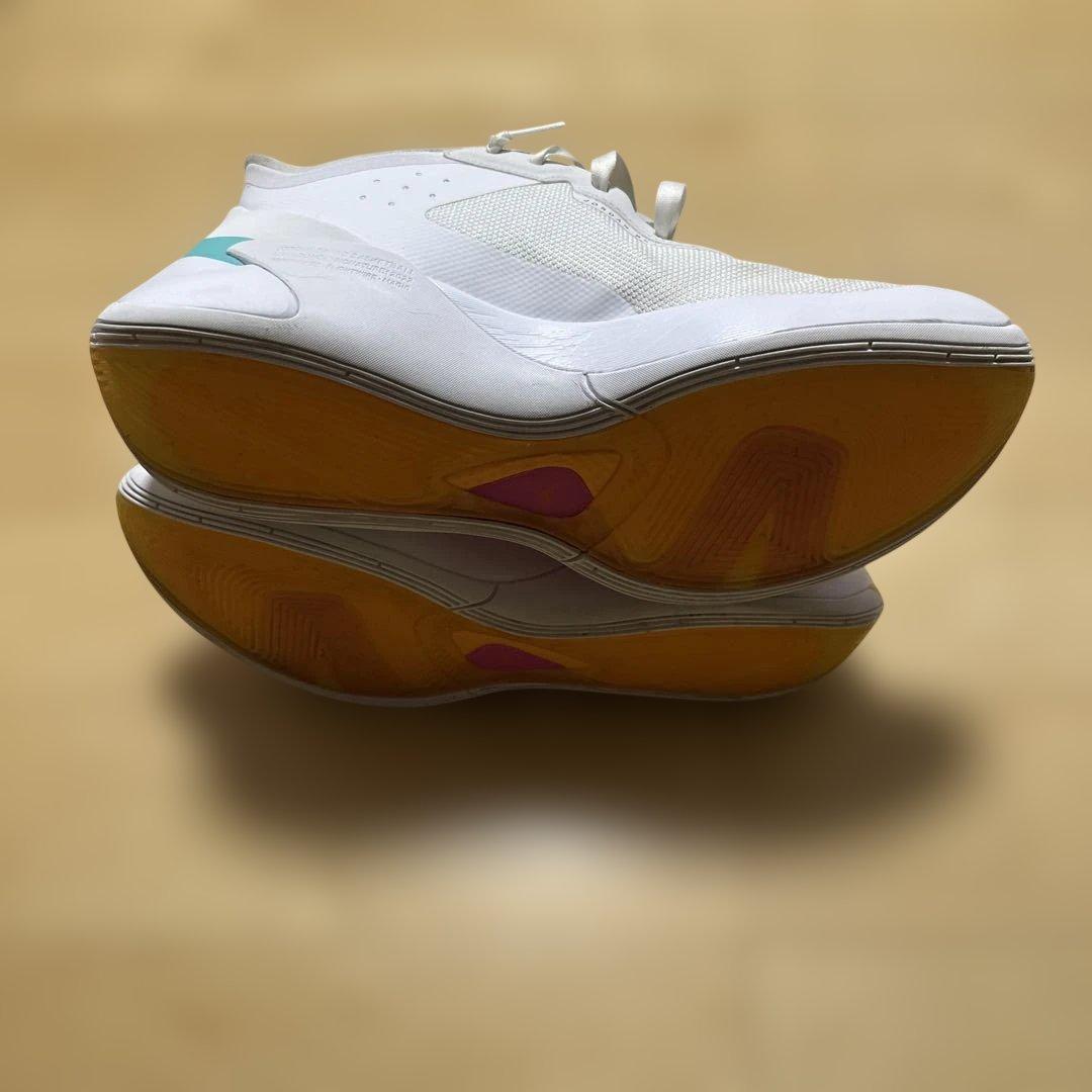 Air Jordan バスケットボールシューズ ホワイト/マルチカラー