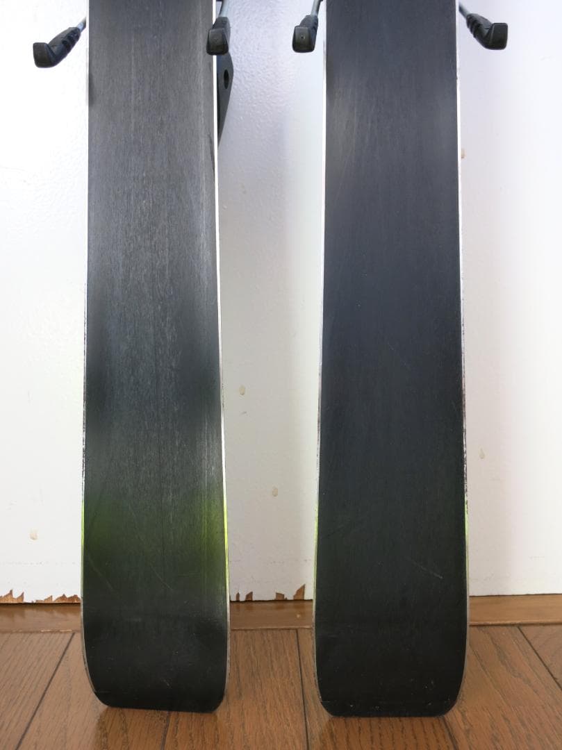 FISCHER フィッシャー RC4 ジュニアスキー板 120cm ストック付き