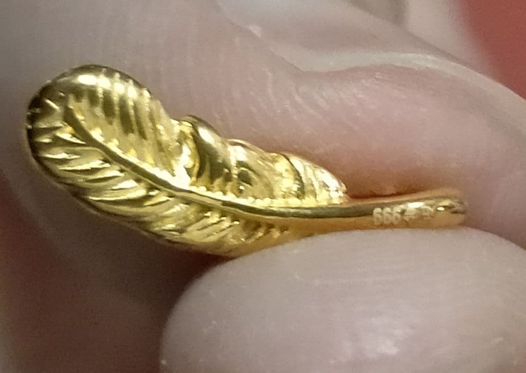 新品未使用　mal.レレレ　純金　24金 24K 　ペンダントトップ