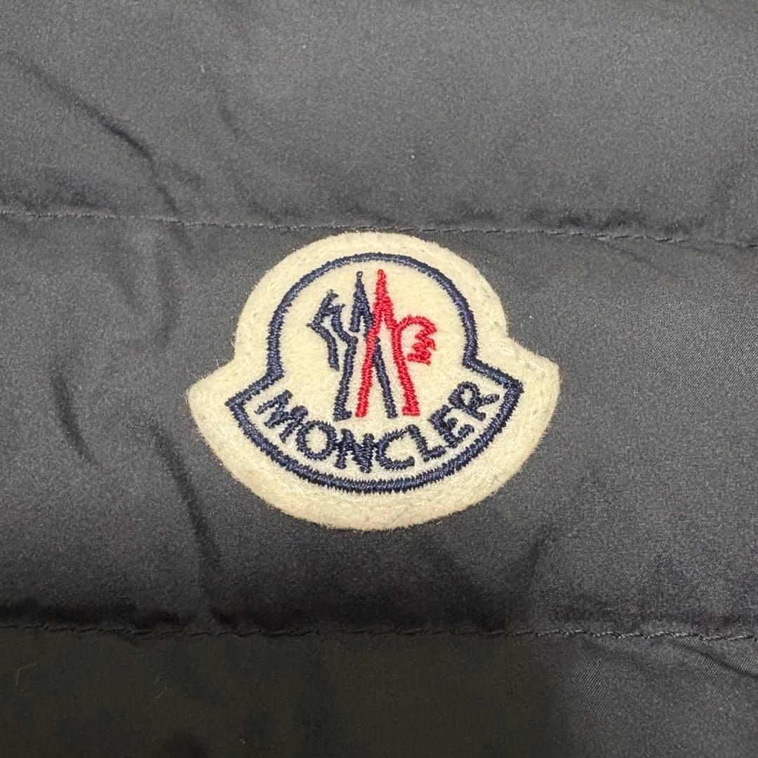 【新品同様】MONCLER BOURGET ダウンベスト 25AWブラック2