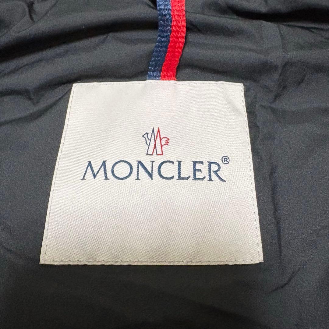 【新品同様】MONCLER BOURGET ダウンベスト 25AWブラック2