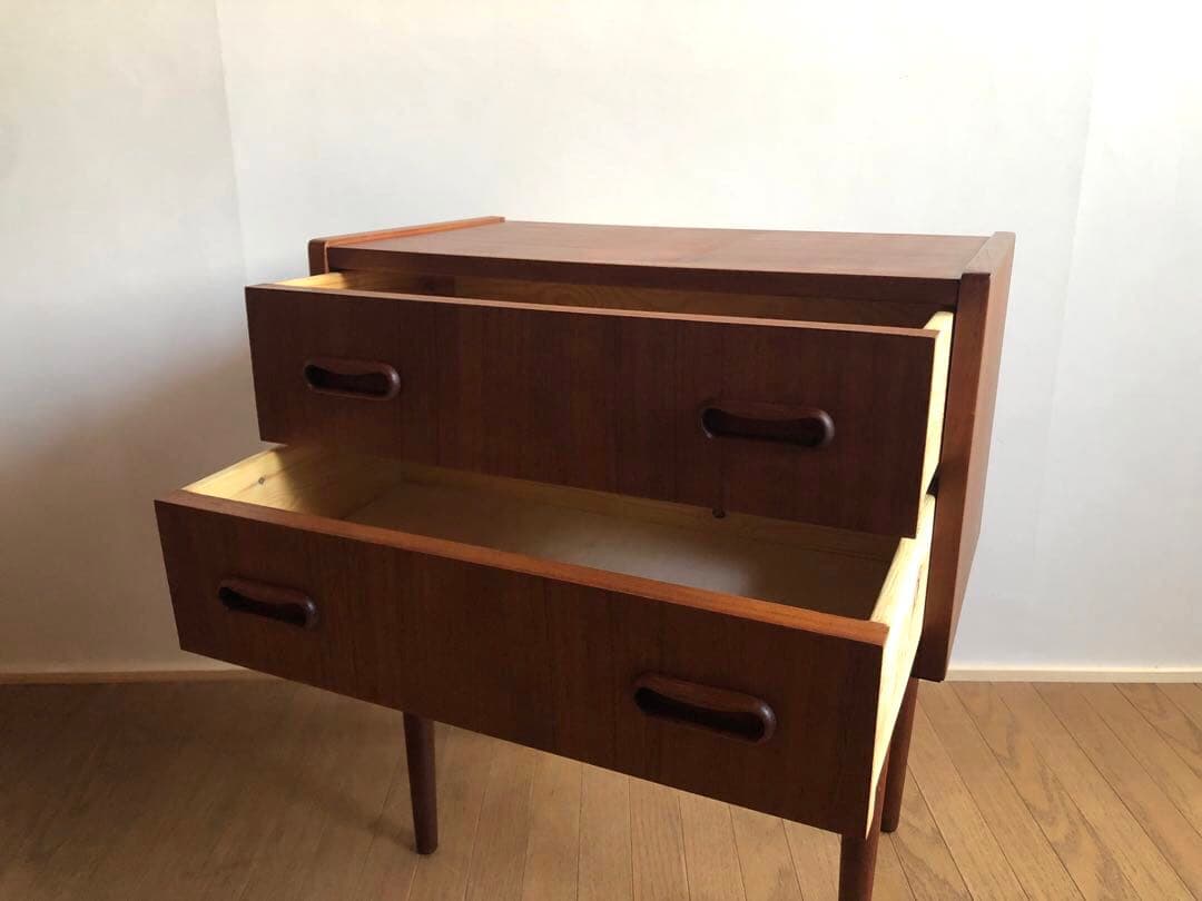 北欧デンマーク ヴィンテージ チーク材 チェスト 2段 ウェグナー モーエンセン