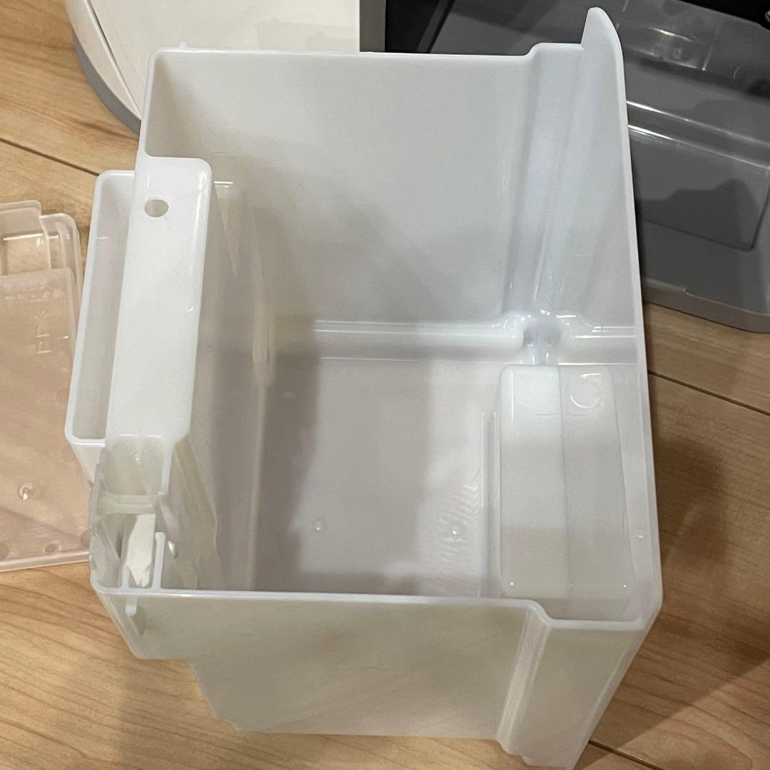 【美品】コロナ　衣類乾燥機除湿機　CD-S6324 2024年製